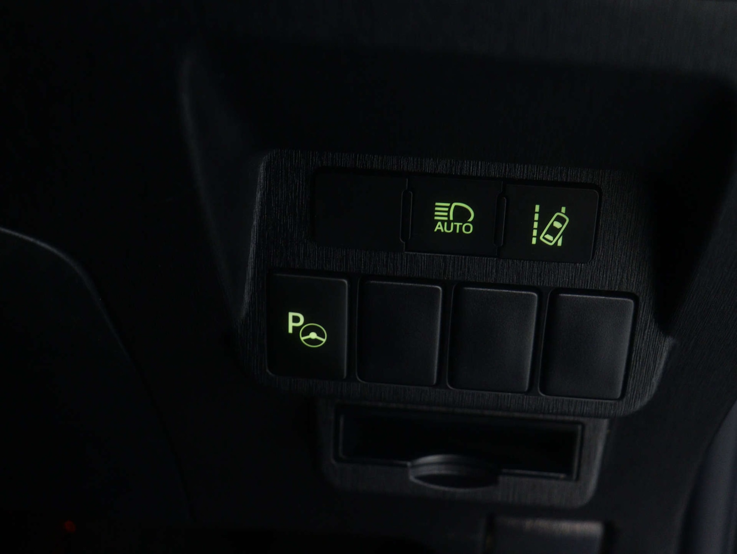 Used Toyota Prius+ 2019 for sale - 77180045: Photo 36