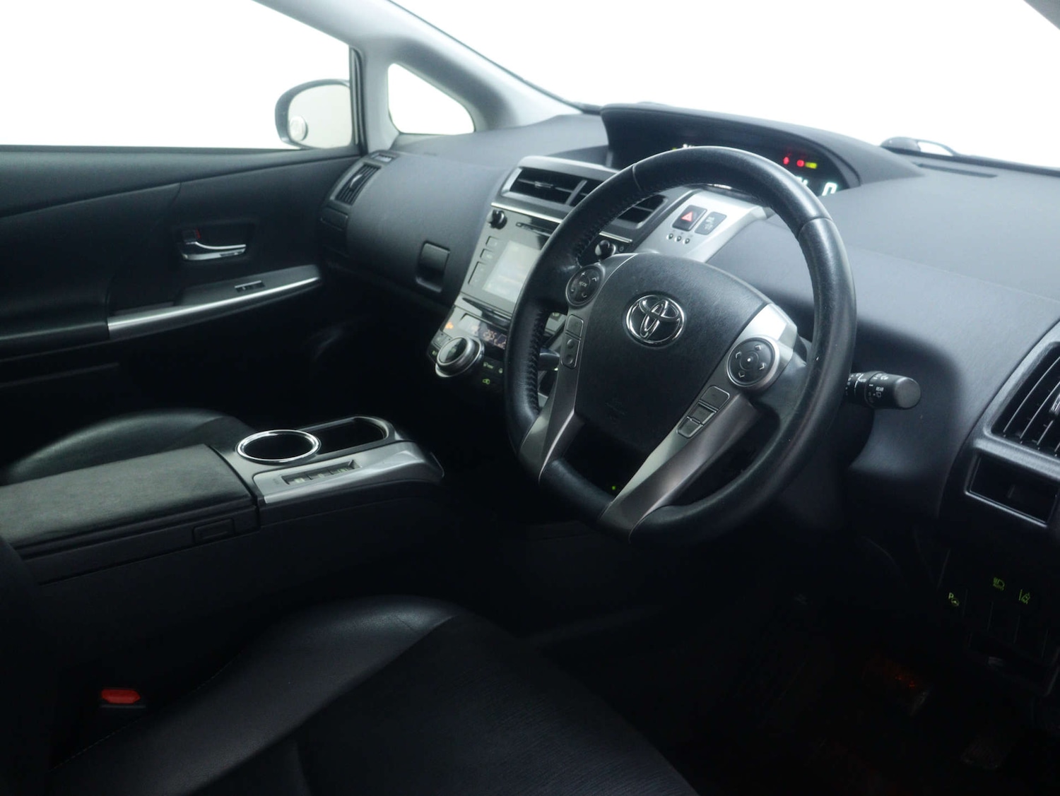 Used Toyota Prius+ 2019 for sale - 77180045: Photo 38