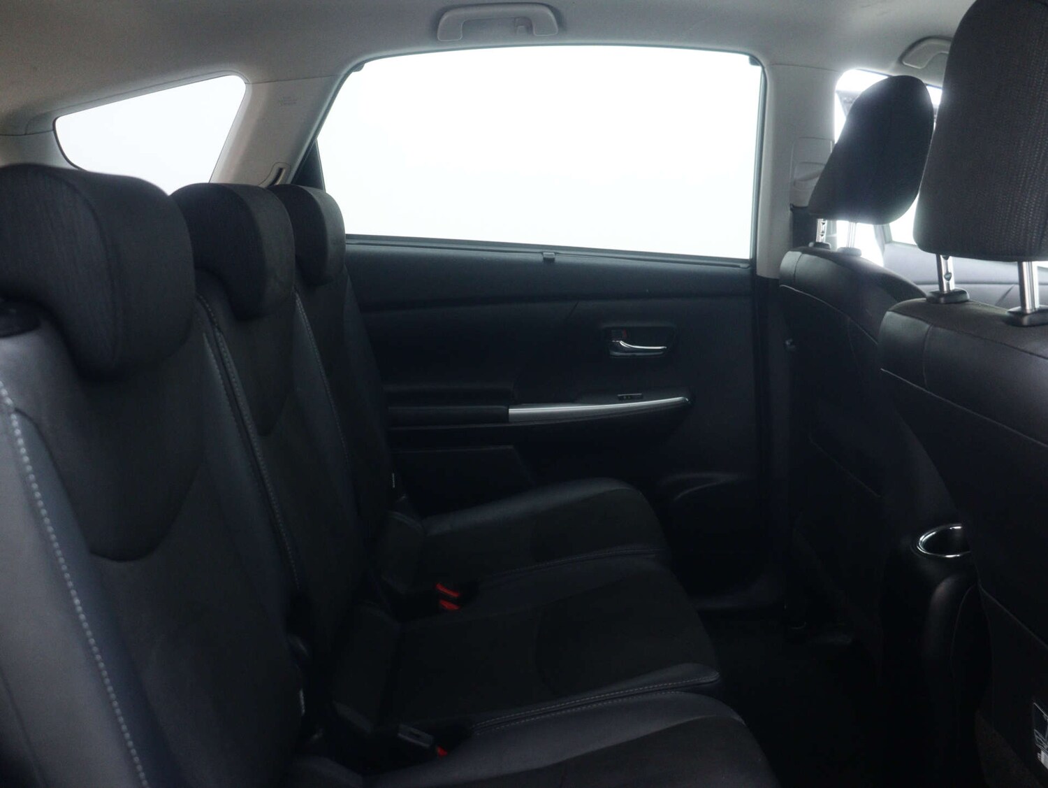 Used Toyota Prius+ 2019 for sale - 77180045: Photo 45