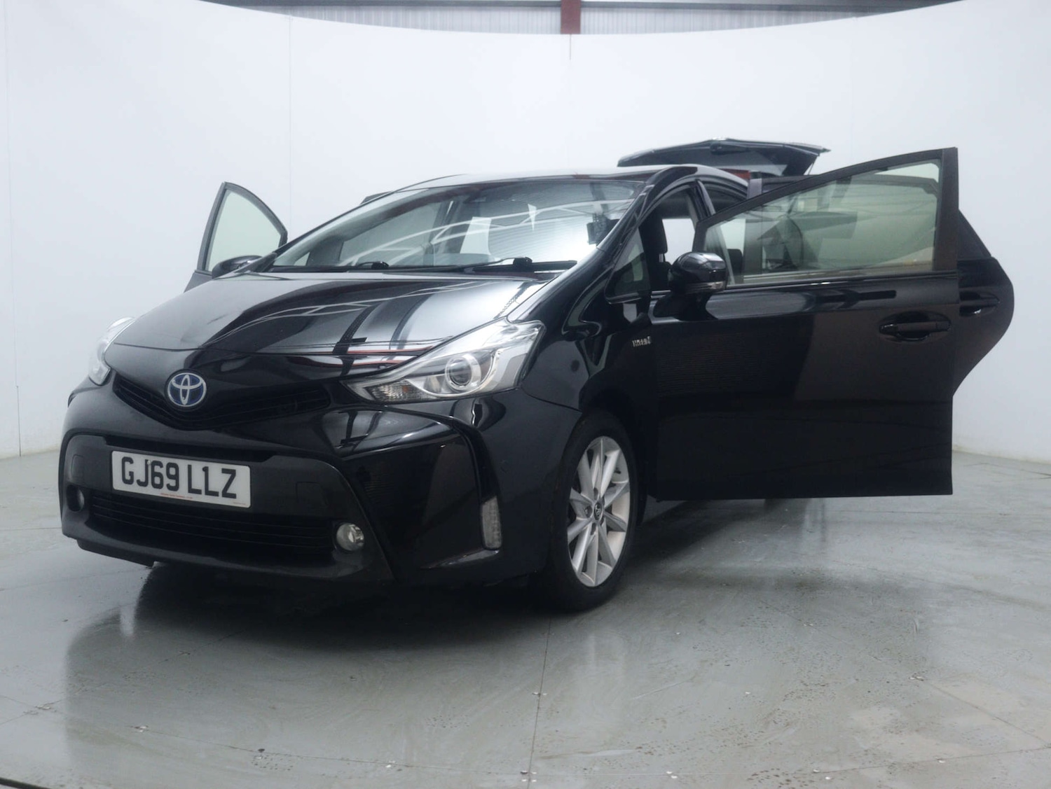 Used Toyota Prius+ 2019 for sale - 77180045: Photo 51
