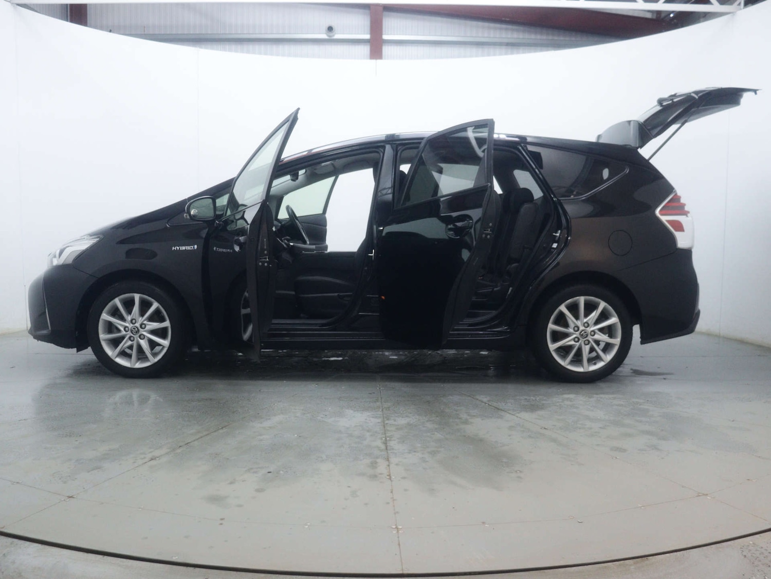 Used Toyota Prius+ 2019 for sale - 77180045: Photo 52