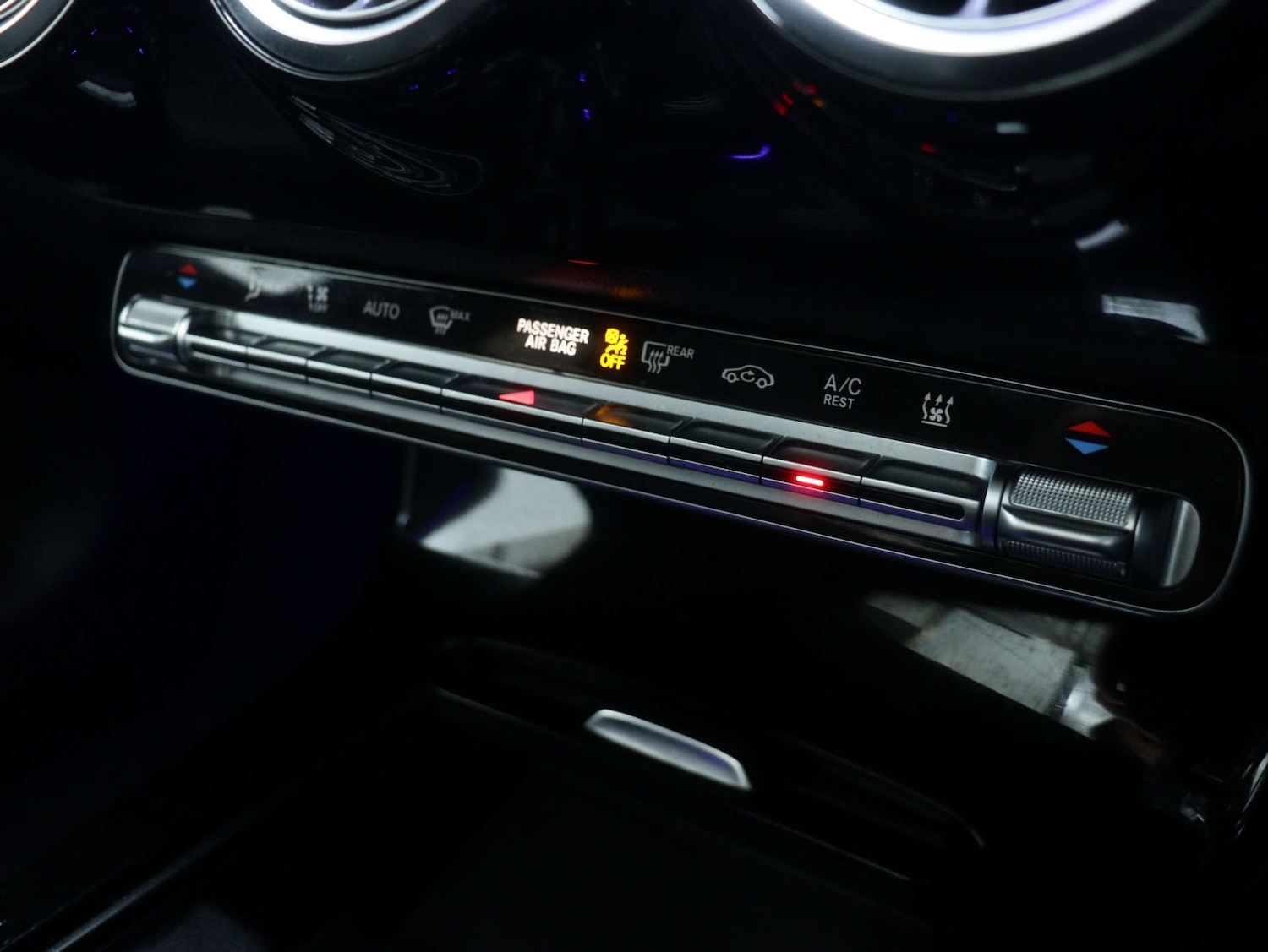 Used Mercedes-Benz CLA 2021 for sale - 76614722: Photo 34