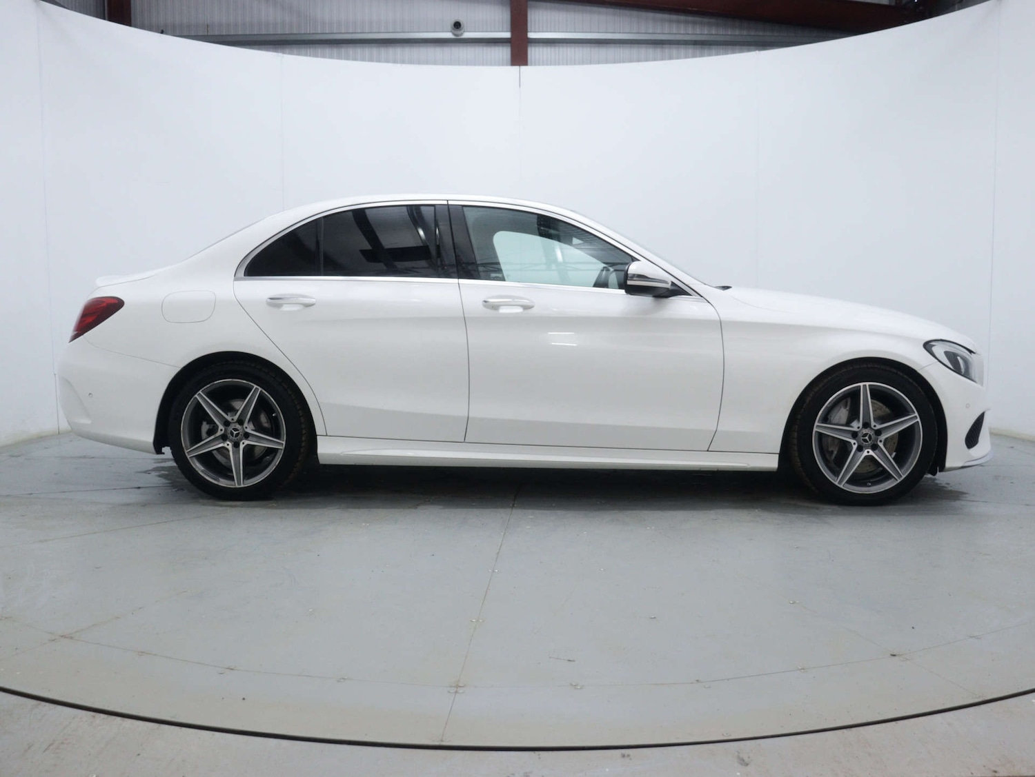 Used Mercedes-Benz C Class 2017 for sale - 76693635: Photo 11