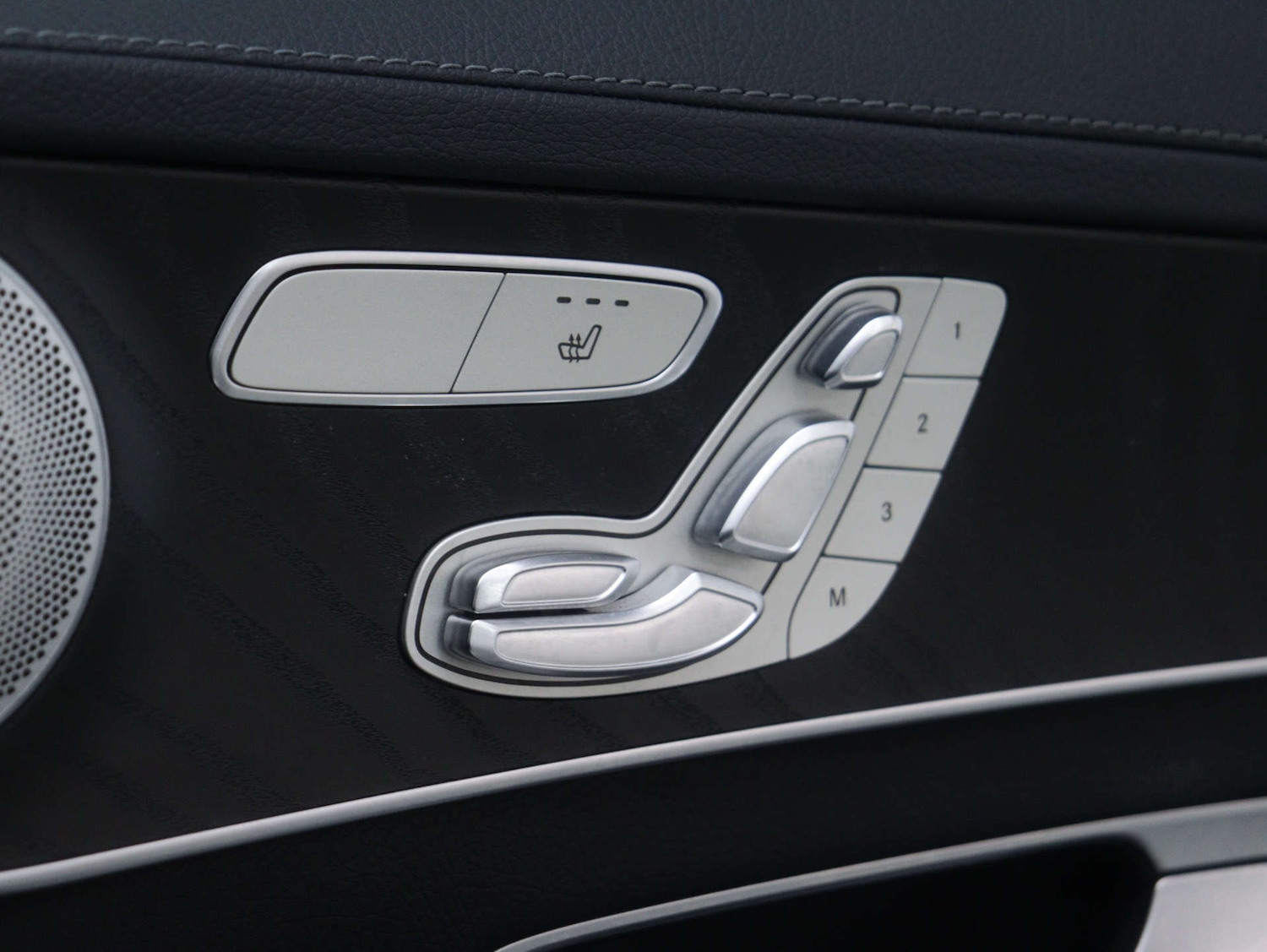 Used Mercedes-Benz C Class 2017 for sale - 76693635: Photo 37