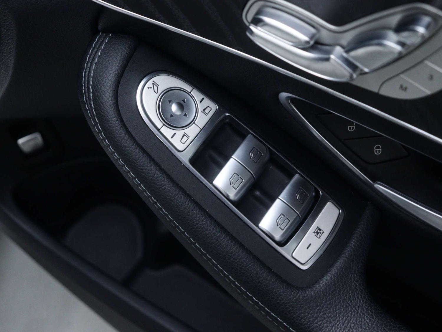 Used Mercedes-Benz C Class 2017 for sale - 76693635: Photo 39