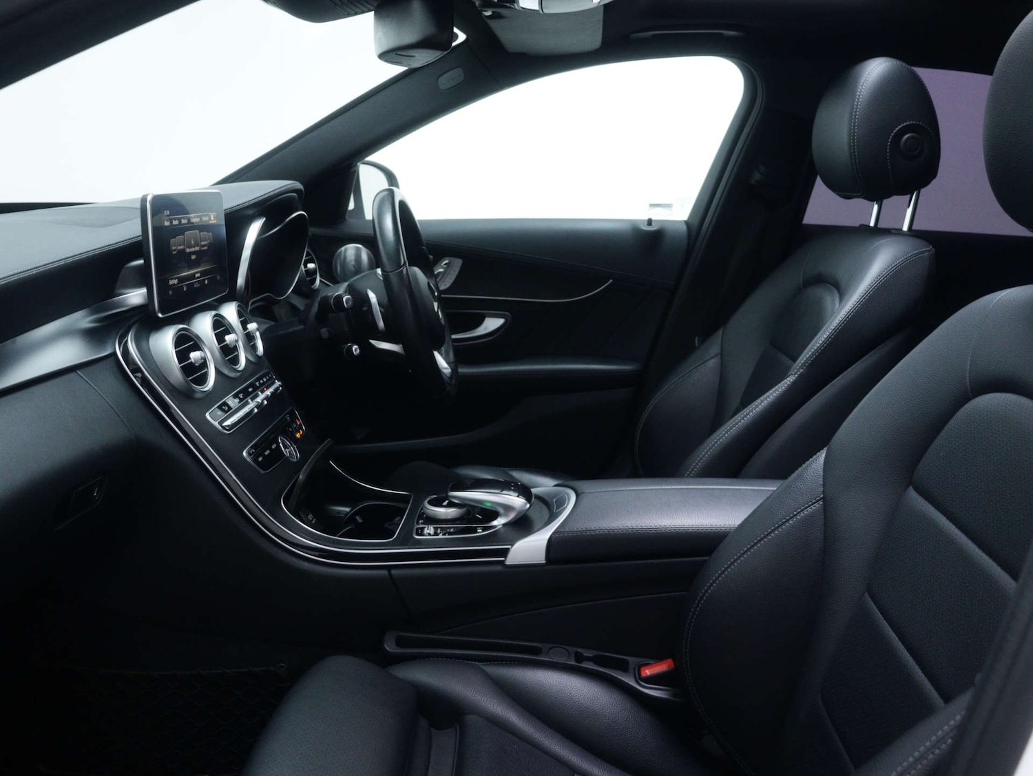 Used Mercedes-Benz C Class 2017 for sale - 76693635: Photo 45