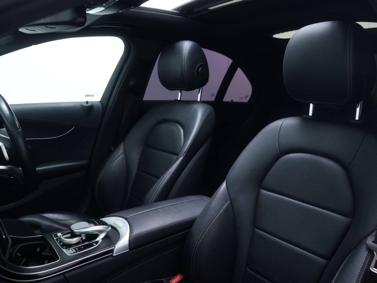 Used Mercedes-Benz C Class 2017 for sale - 76693635: Photo 46