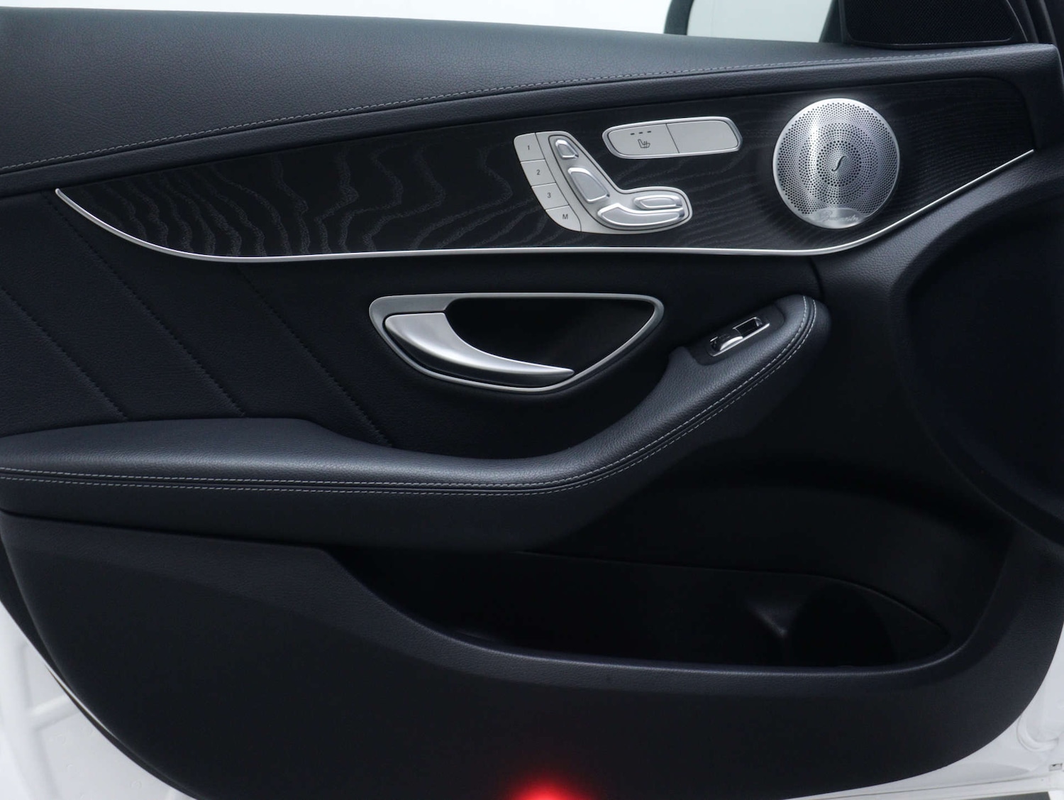 Used Mercedes-Benz C Class 2017 for sale - 76693635: Photo 47