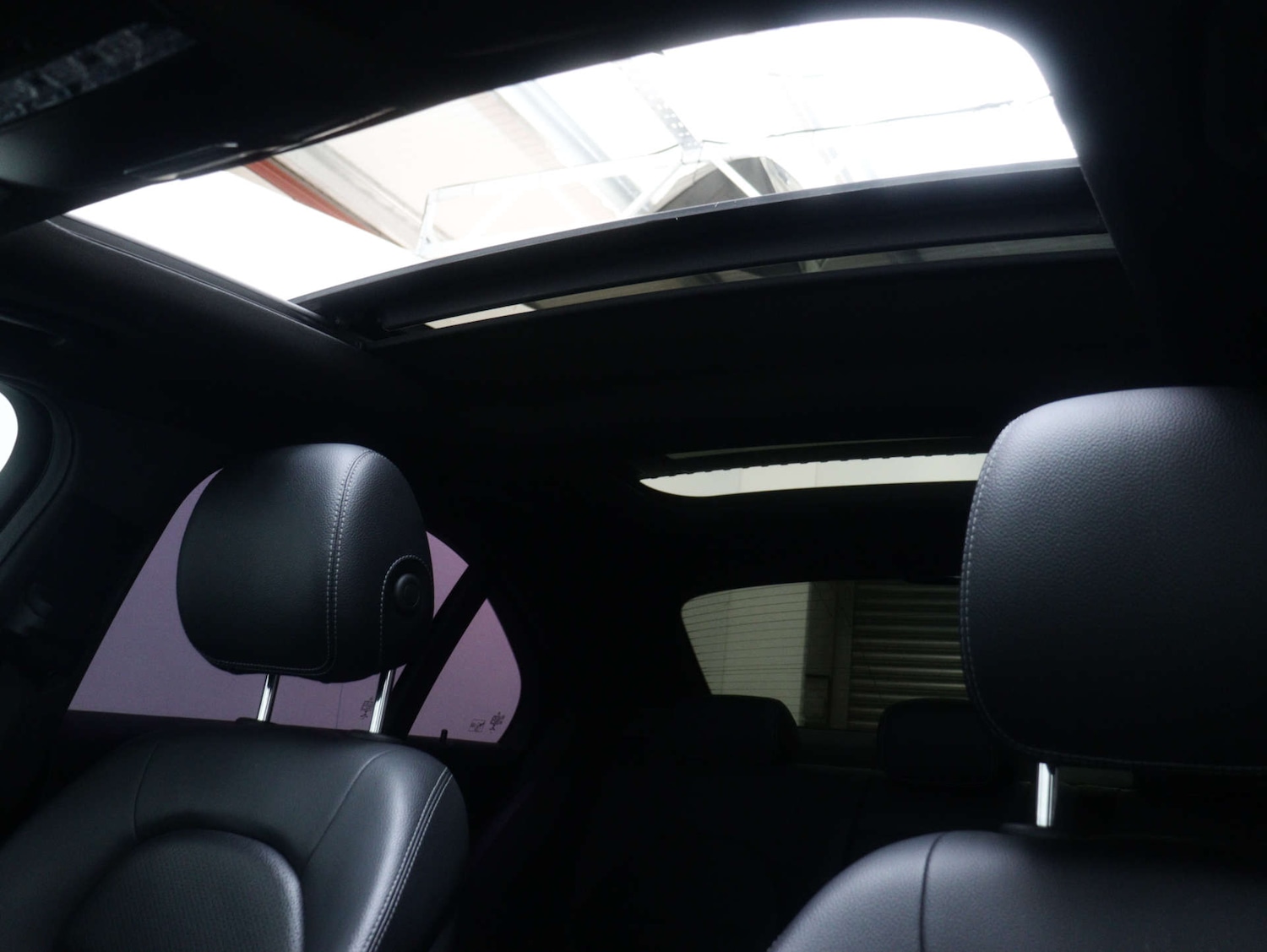 Used Mercedes-Benz C Class 2017 for sale - 76693635: Photo 48