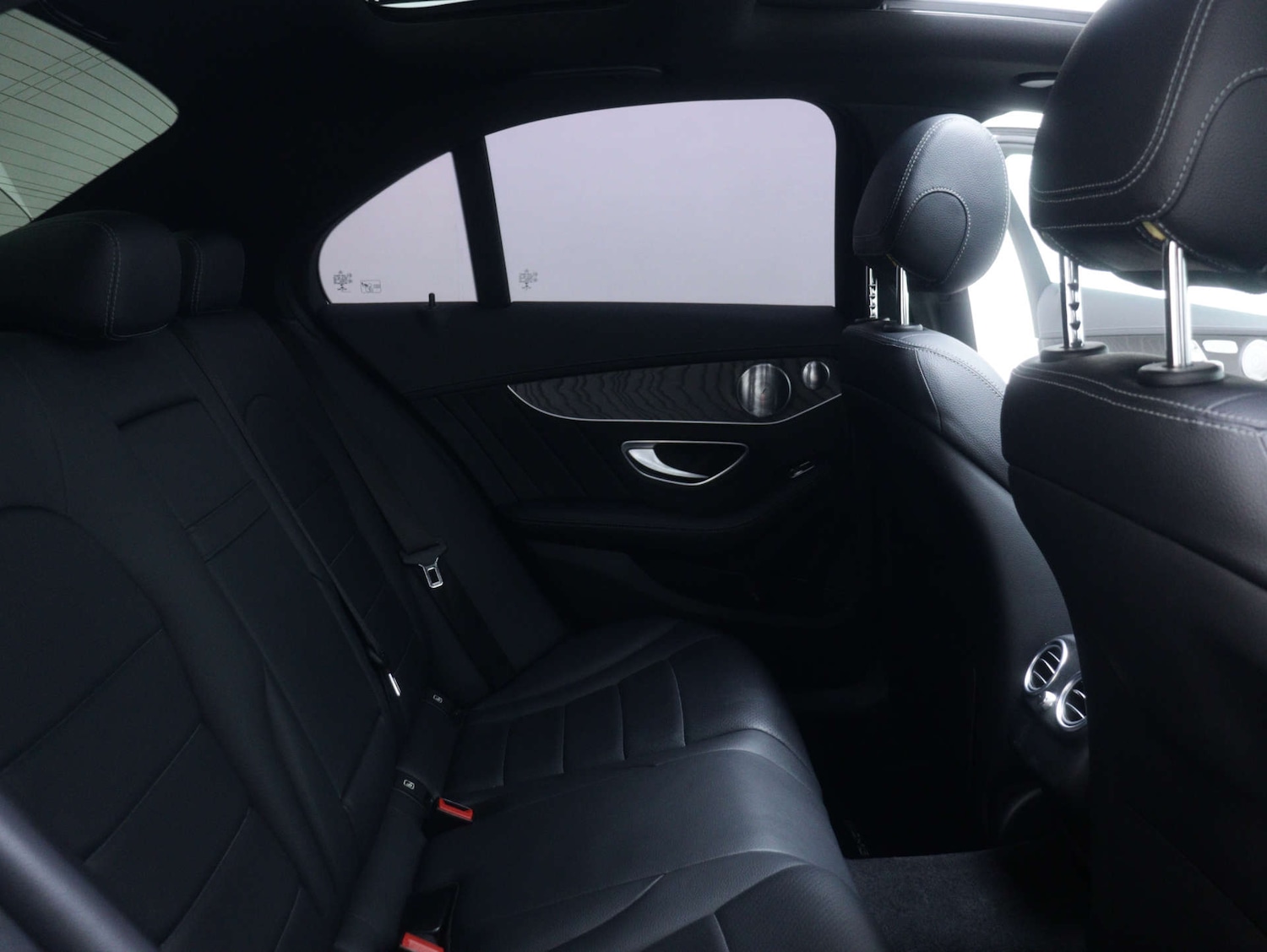 Used Mercedes-Benz C Class 2017 for sale - 76693635: Photo 51