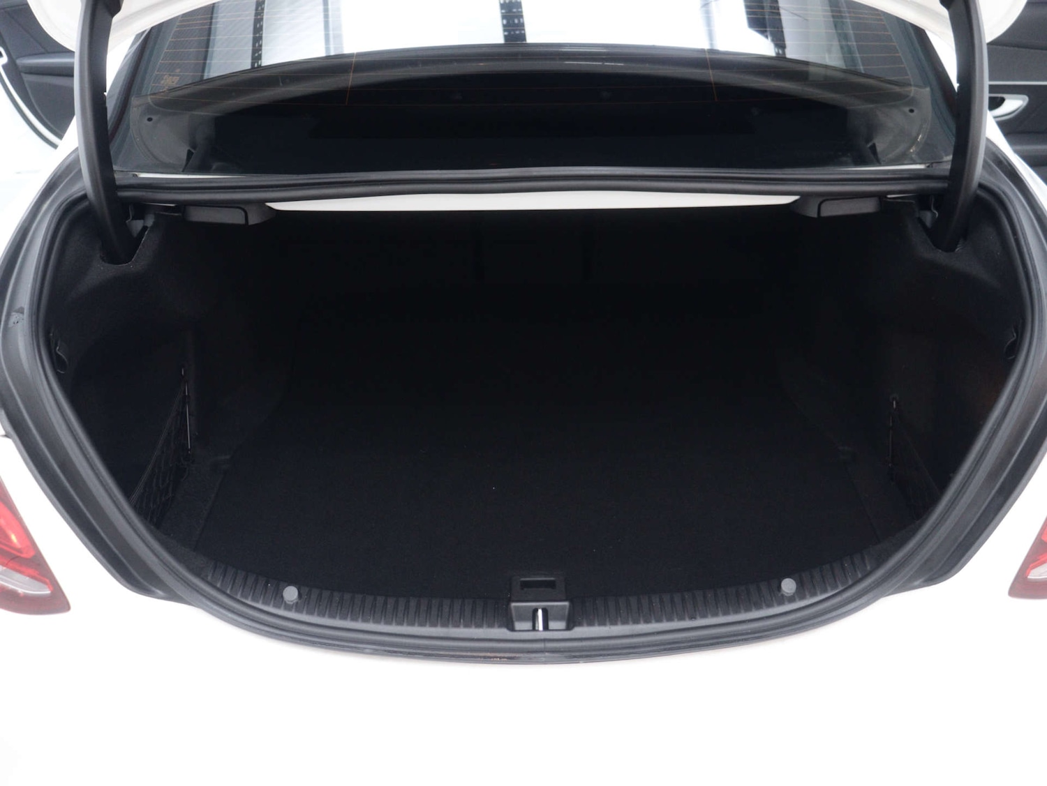 Used Mercedes-Benz C Class 2017 for sale - 76693635: Photo 52