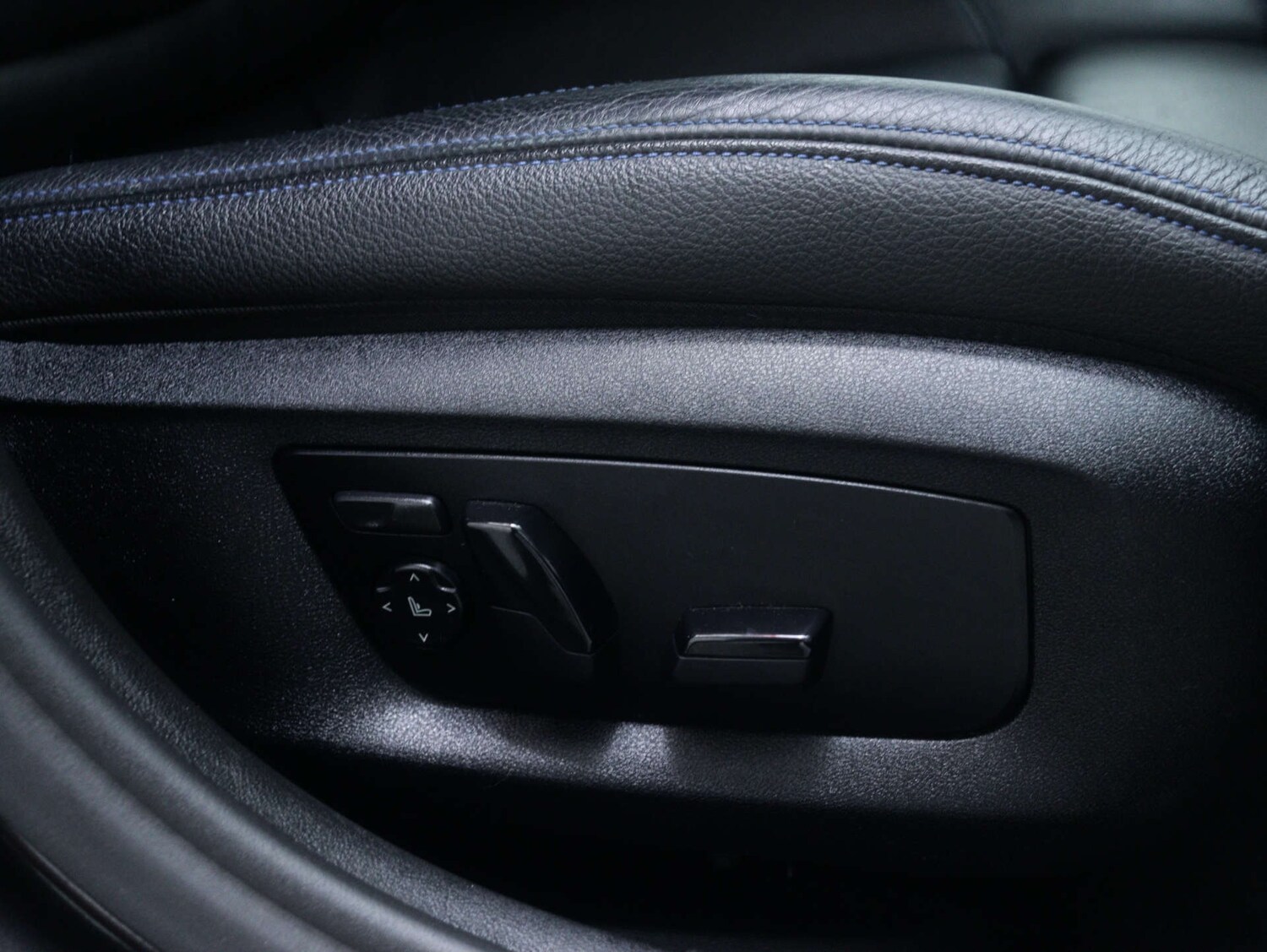 Used BMW 5 Series 2022 for sale - 76969185: Photo 47