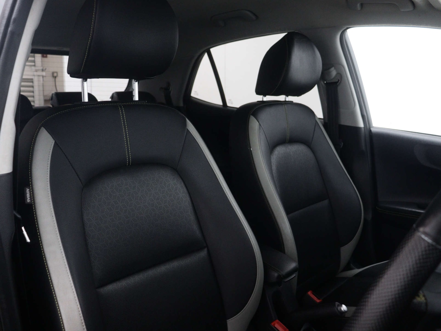 Used Kia Picanto 2023 for sale - 76027728: Photo 44