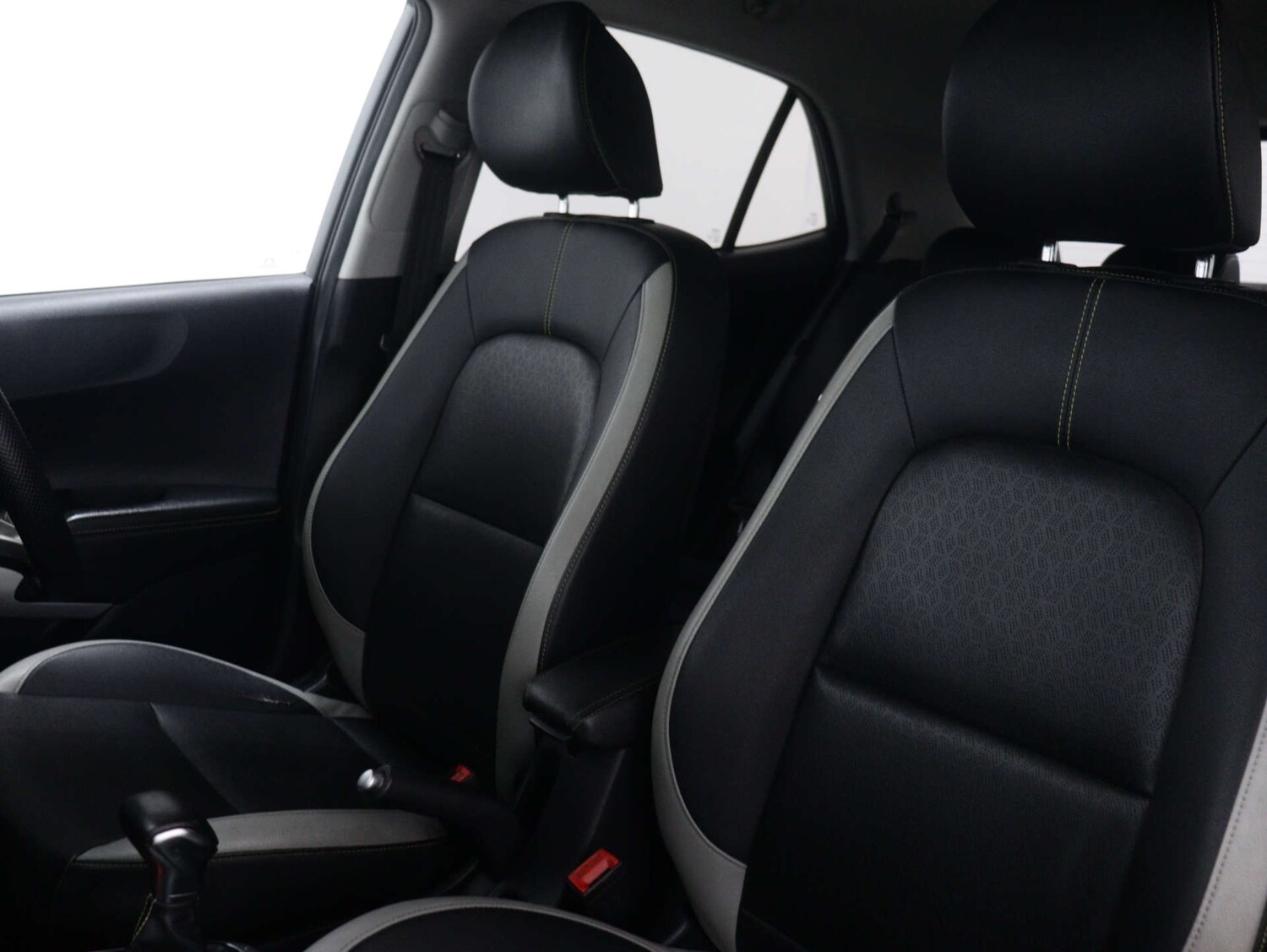 Used Kia Picanto 2023 for sale - 76027728: Photo 48