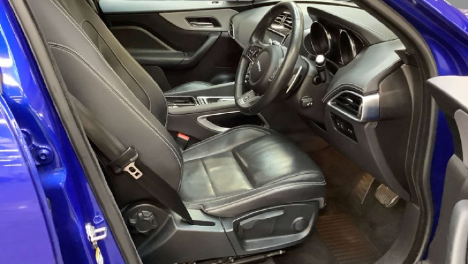 Used Jaguar F-Pace 2019 for sale - 76602039: Photo 12