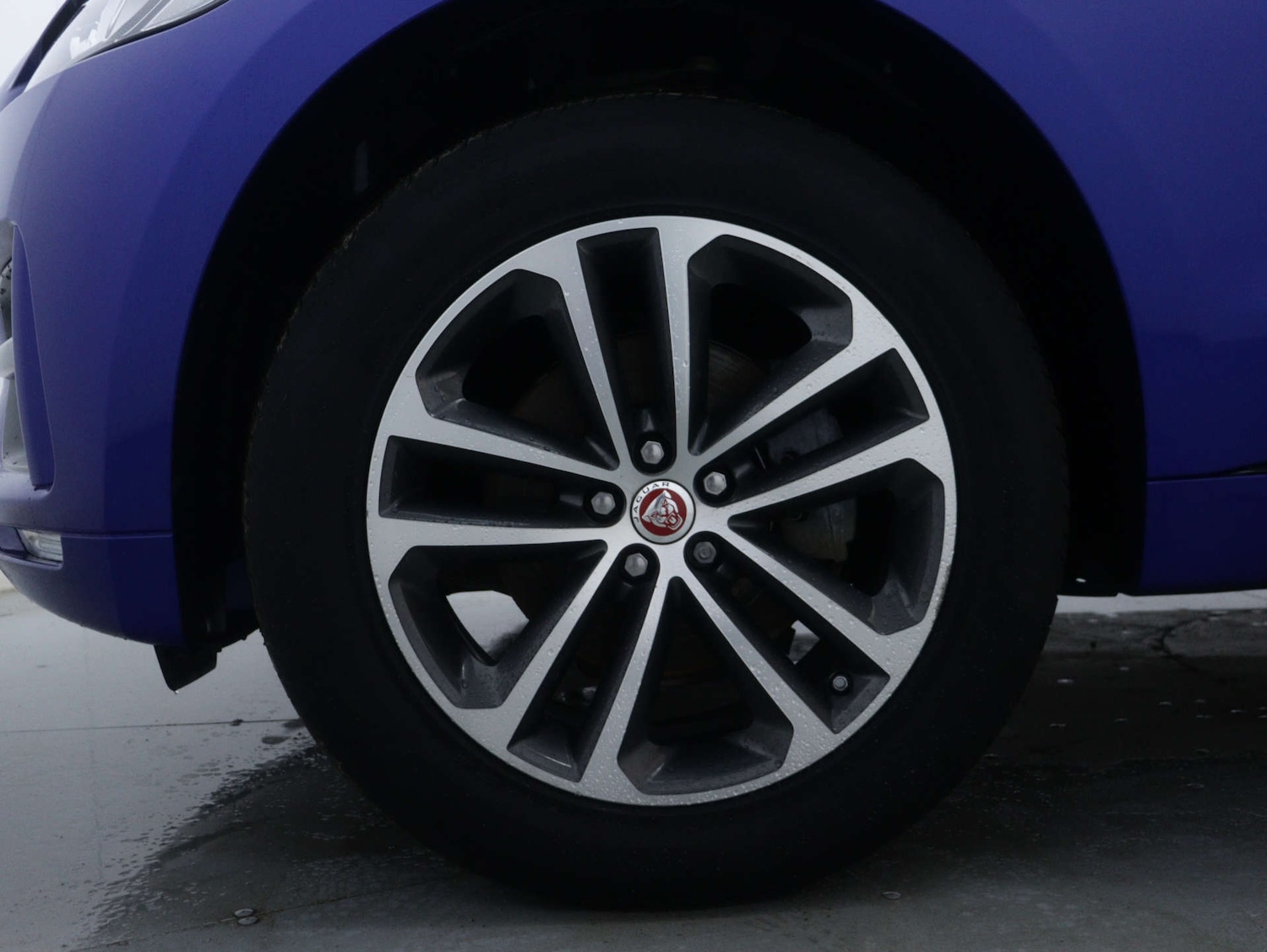 Used Jaguar F-Pace 2019 for sale - 76602039: Photo 15