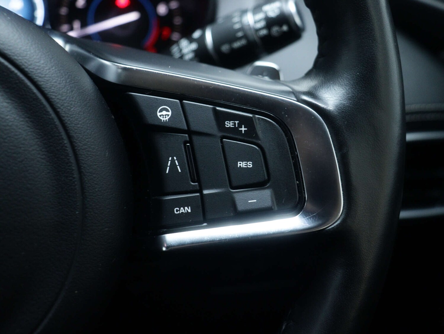 Used Jaguar F-Pace 2019 for sale - 76602039: Photo 36