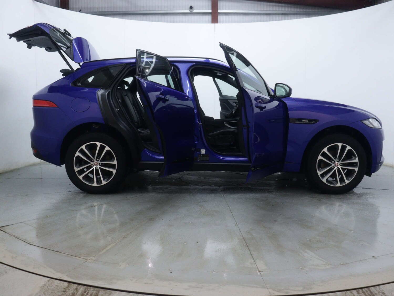 Used Jaguar F-Pace 2019 for sale - 76602039: Photo 57