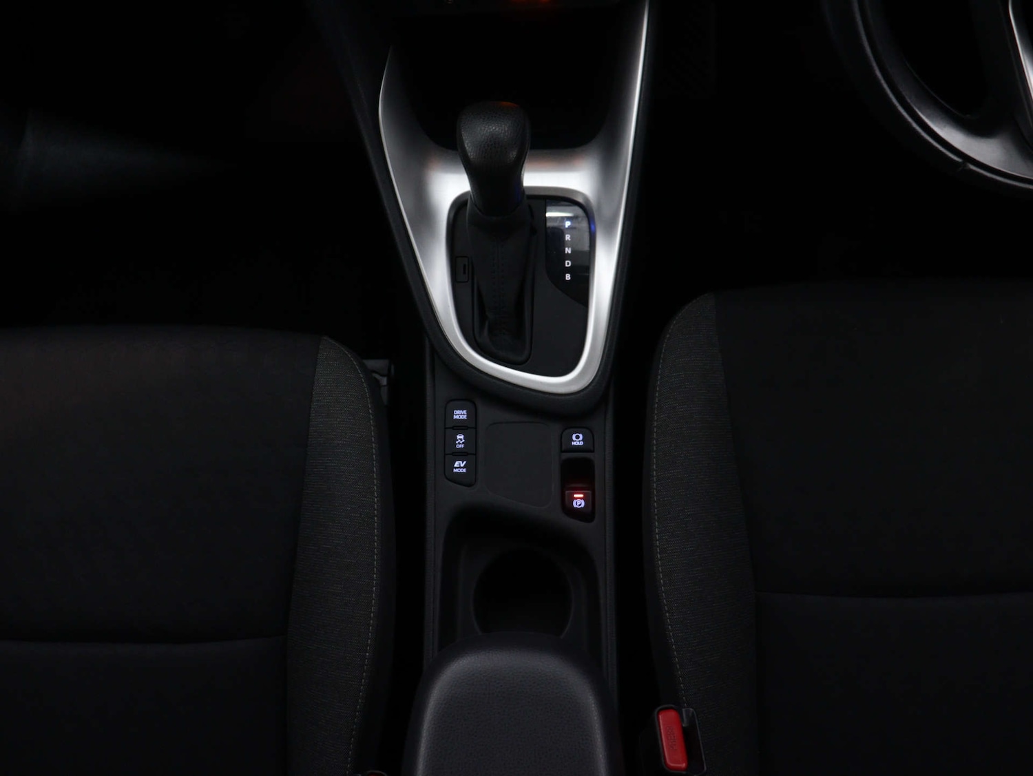 Used Toyota Yaris 2022 for sale - 75893726: Photo 18