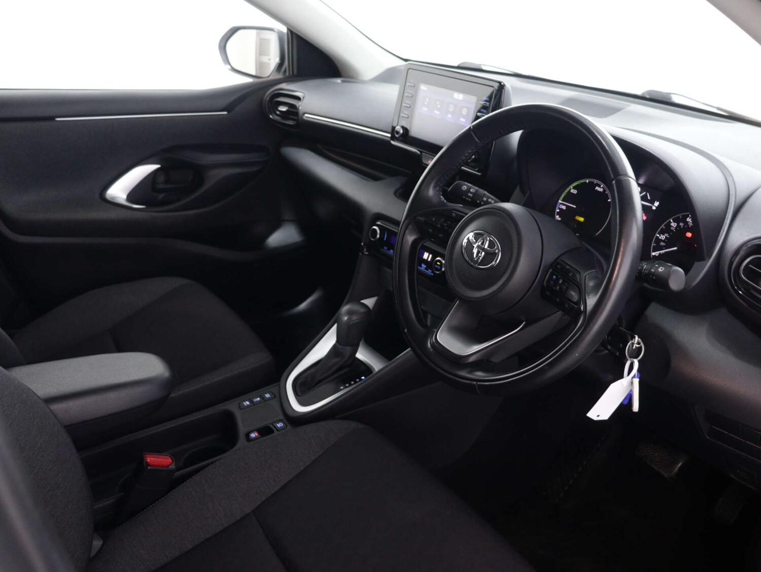 Used Toyota Yaris 2022 for sale - 75893726: Photo 35