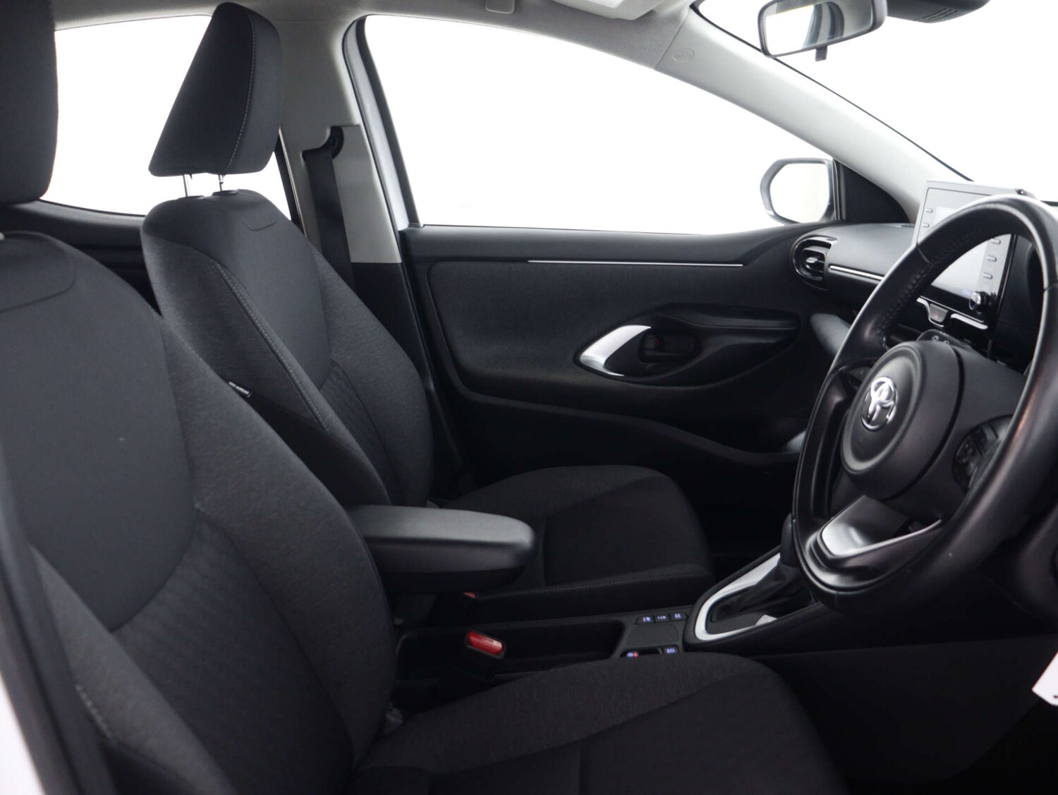 Used Toyota Yaris 2022 for sale - 75893726: Photo 36