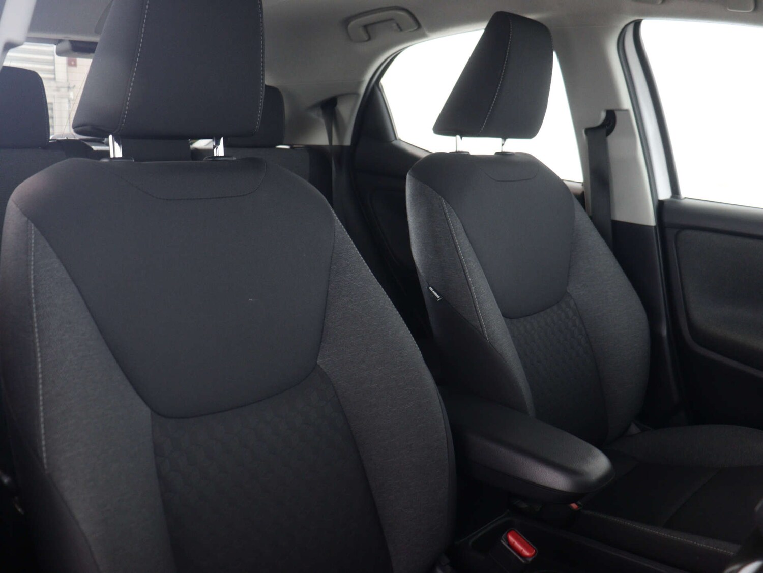 Used Toyota Yaris 2022 for sale - 75893726: Photo 37