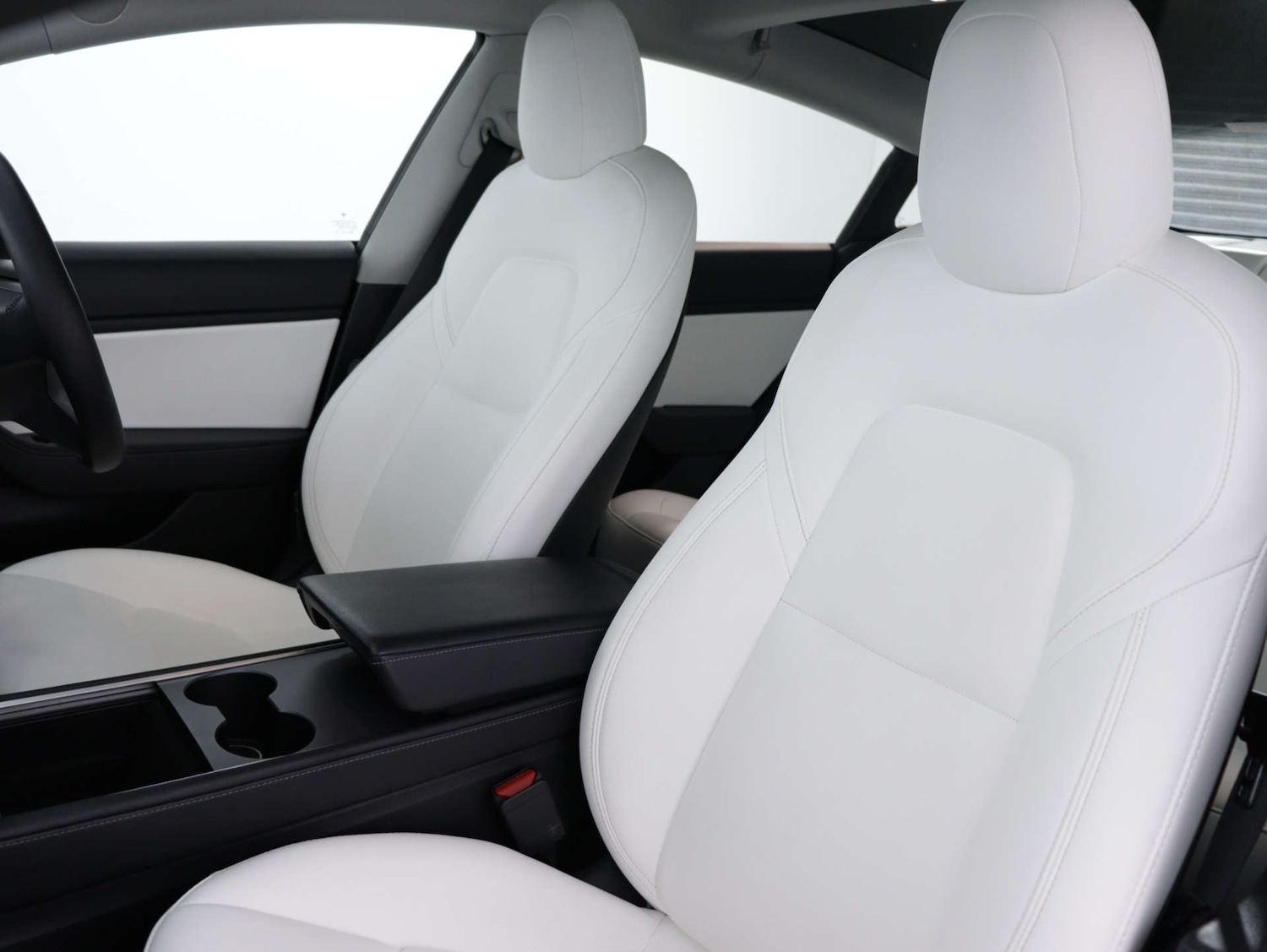 Used Tesla Model 3 2020 for sale - 76949881: Photo 32