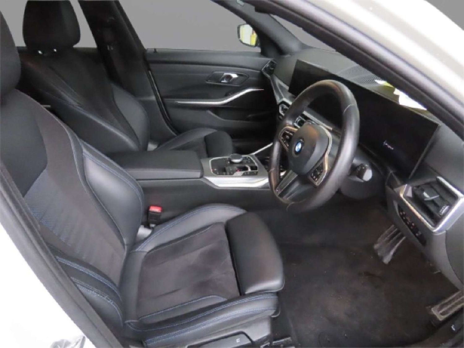 Used BMW 3 Series 2024 for sale - 77688323: Photo 9