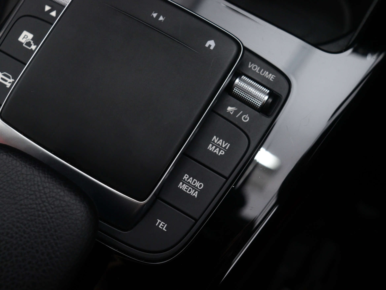 Used Mercedes-Benz CLA 2022 for sale - 76028801: Photo 32