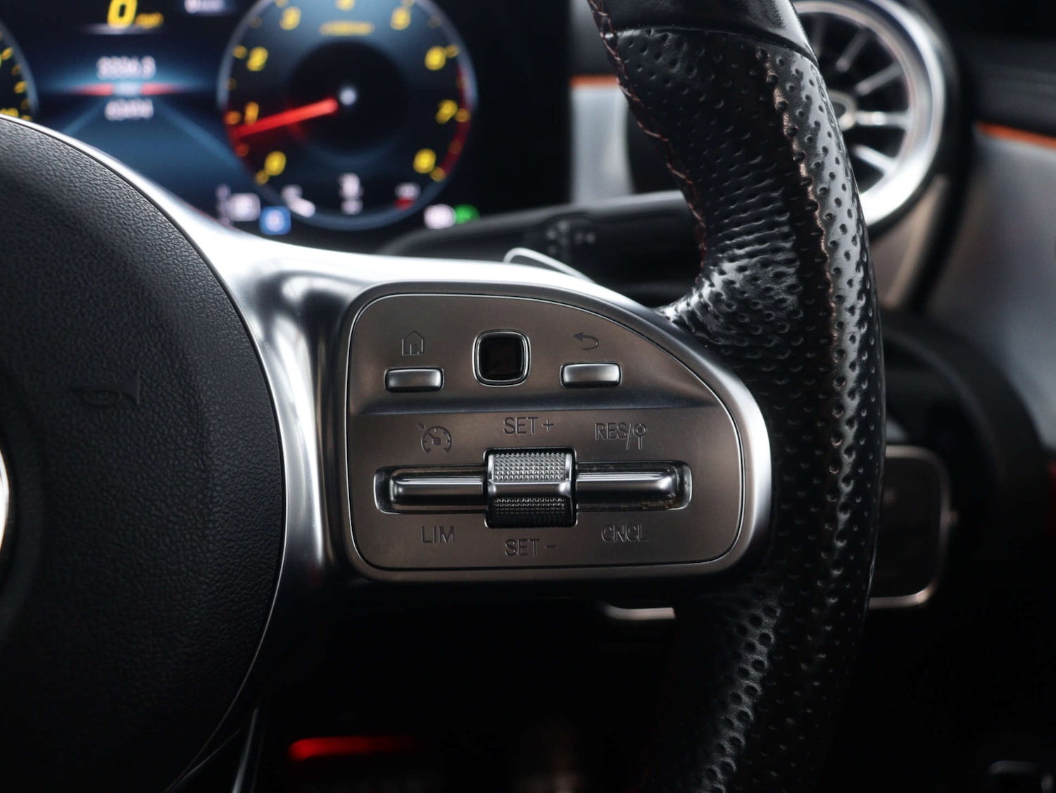 Used Mercedes-Benz CLA 2022 for sale - 76028801: Photo 36