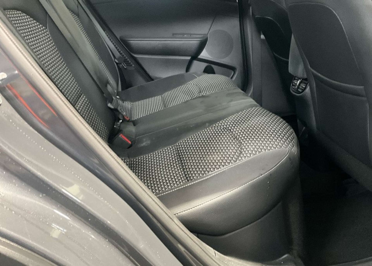 Used Kia XCeed 2023 for sale - 76735827: Photo 12