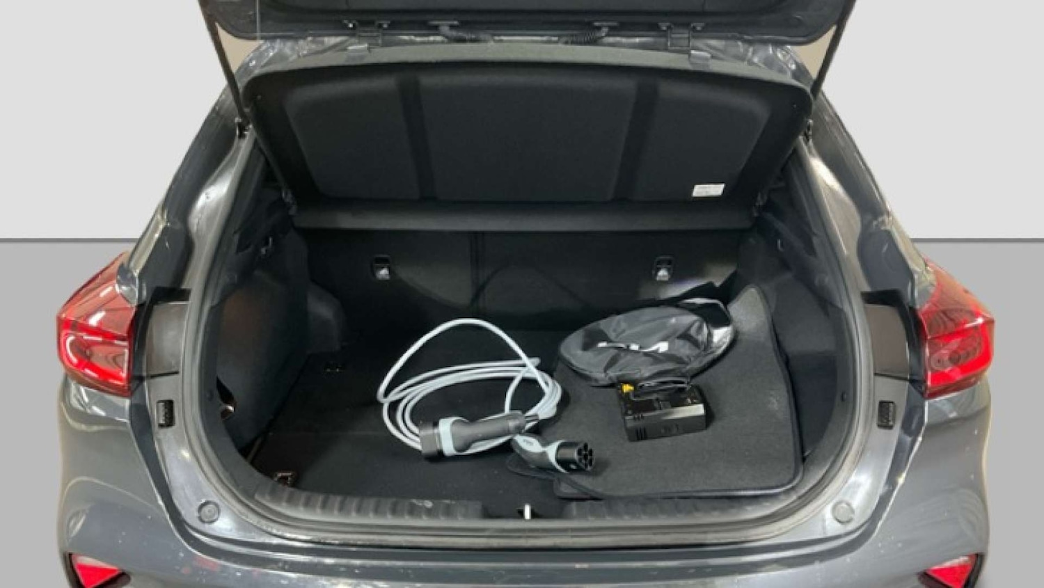 Used Kia XCeed 2023 for sale - 76735827: Photo 13