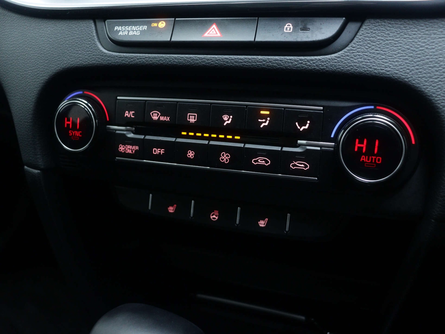 Used Kia XCeed 2023 for sale - 76735827: Photo 31