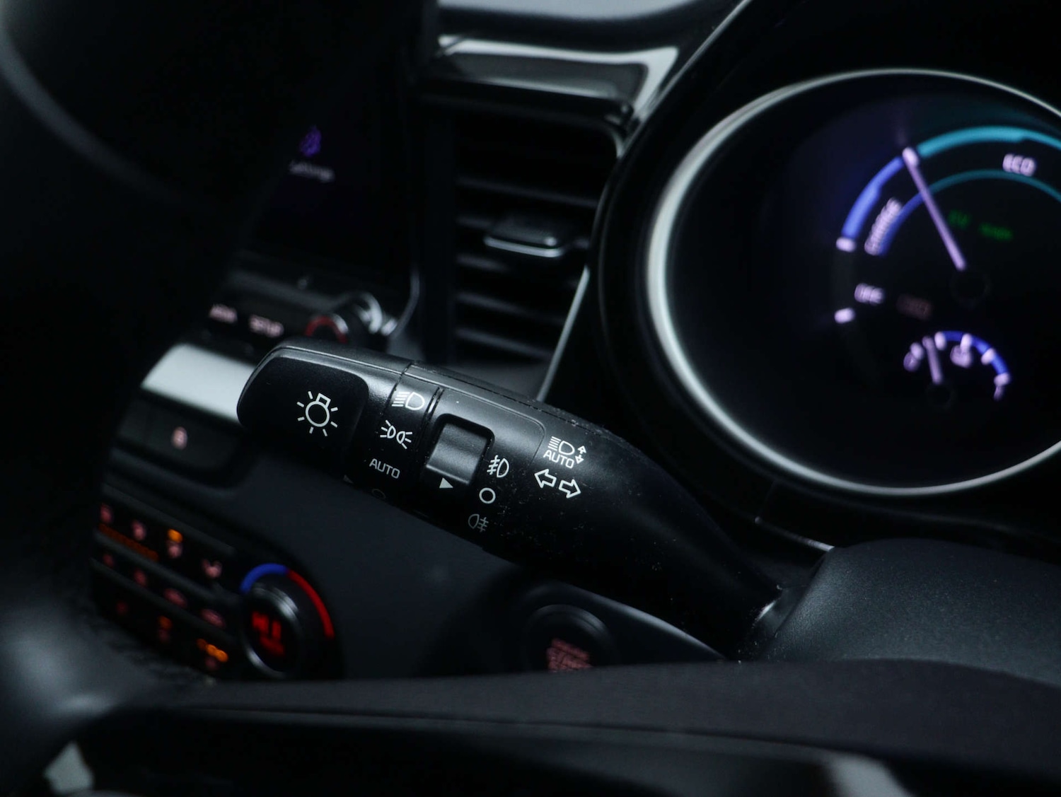 Used Kia XCeed 2023 for sale - 76735827: Photo 38