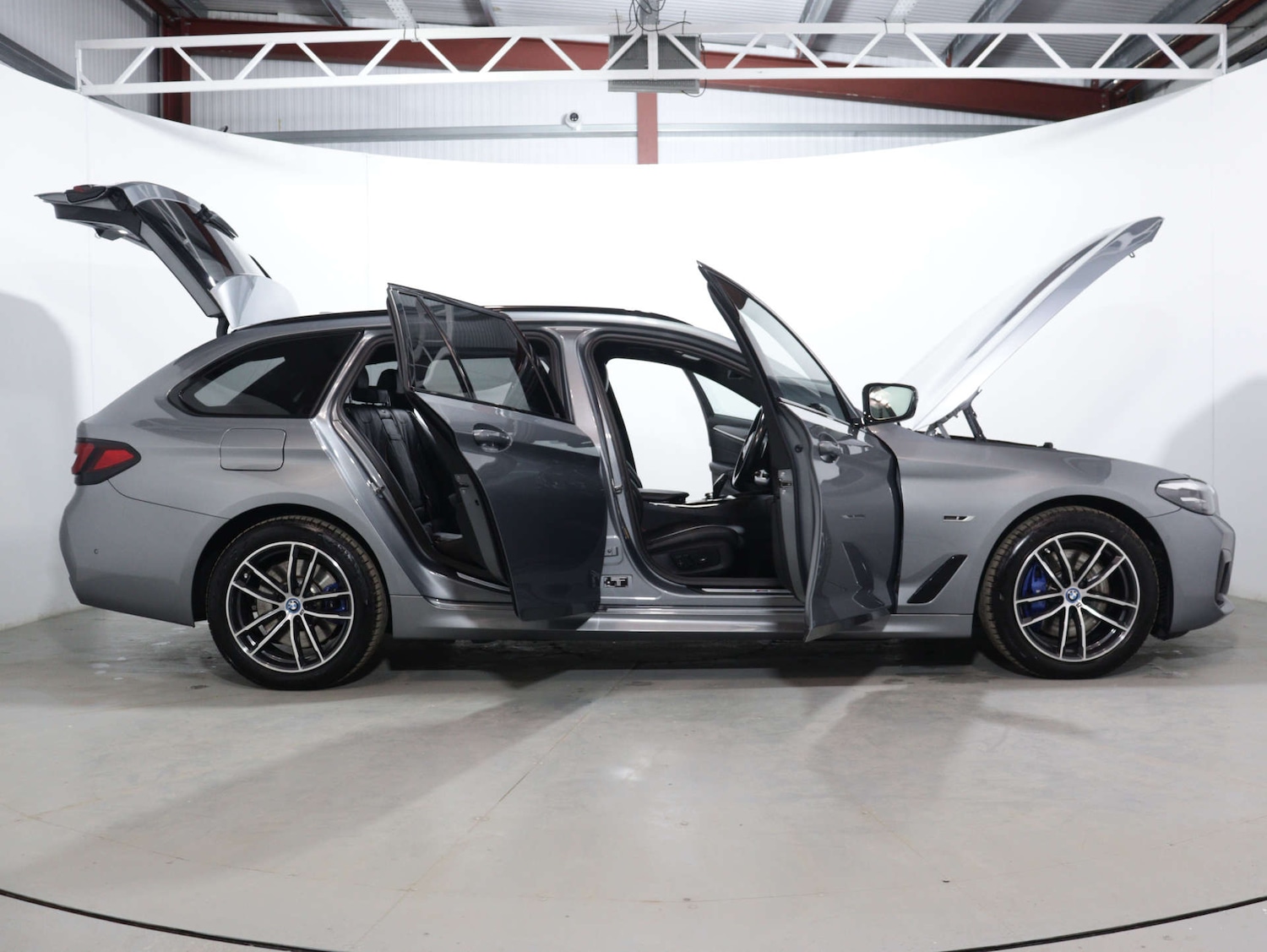 Used BMW 5 Series 2022 for sale - 75704244: Photo 65