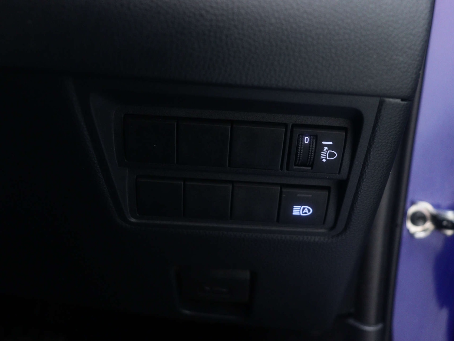 Used Toyota Yaris 2023 for sale - 77431851: Photo 37