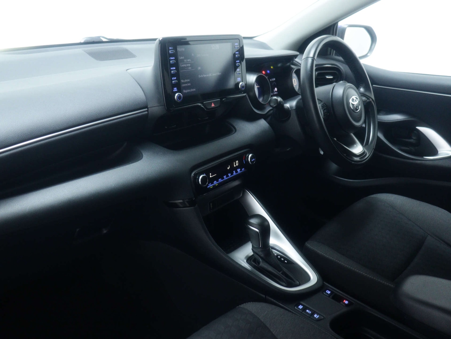 Used Toyota Yaris 2023 for sale - 77431851: Photo 43