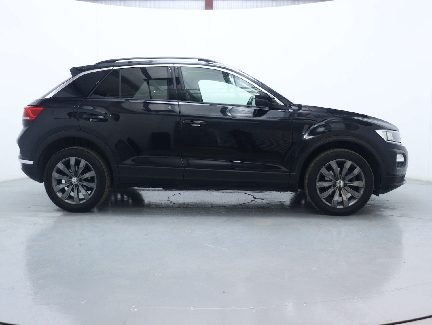 Used Volkswagen T-Roc 2019 for sale - 78122073: Photo 12