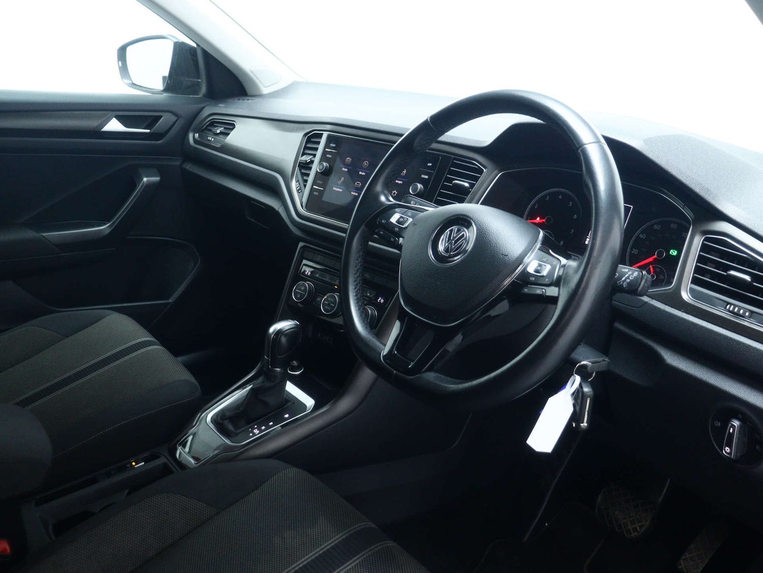 Used Volkswagen T-Roc 2019 for sale - 78122073: Photo 41