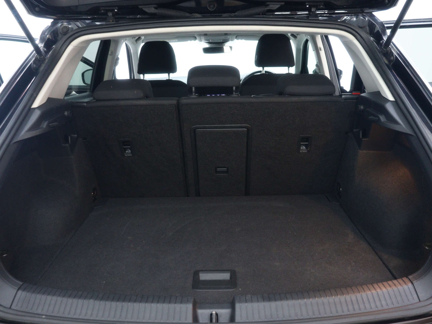 Used Volkswagen T-Roc 2019 for sale - 78122073: Photo 51