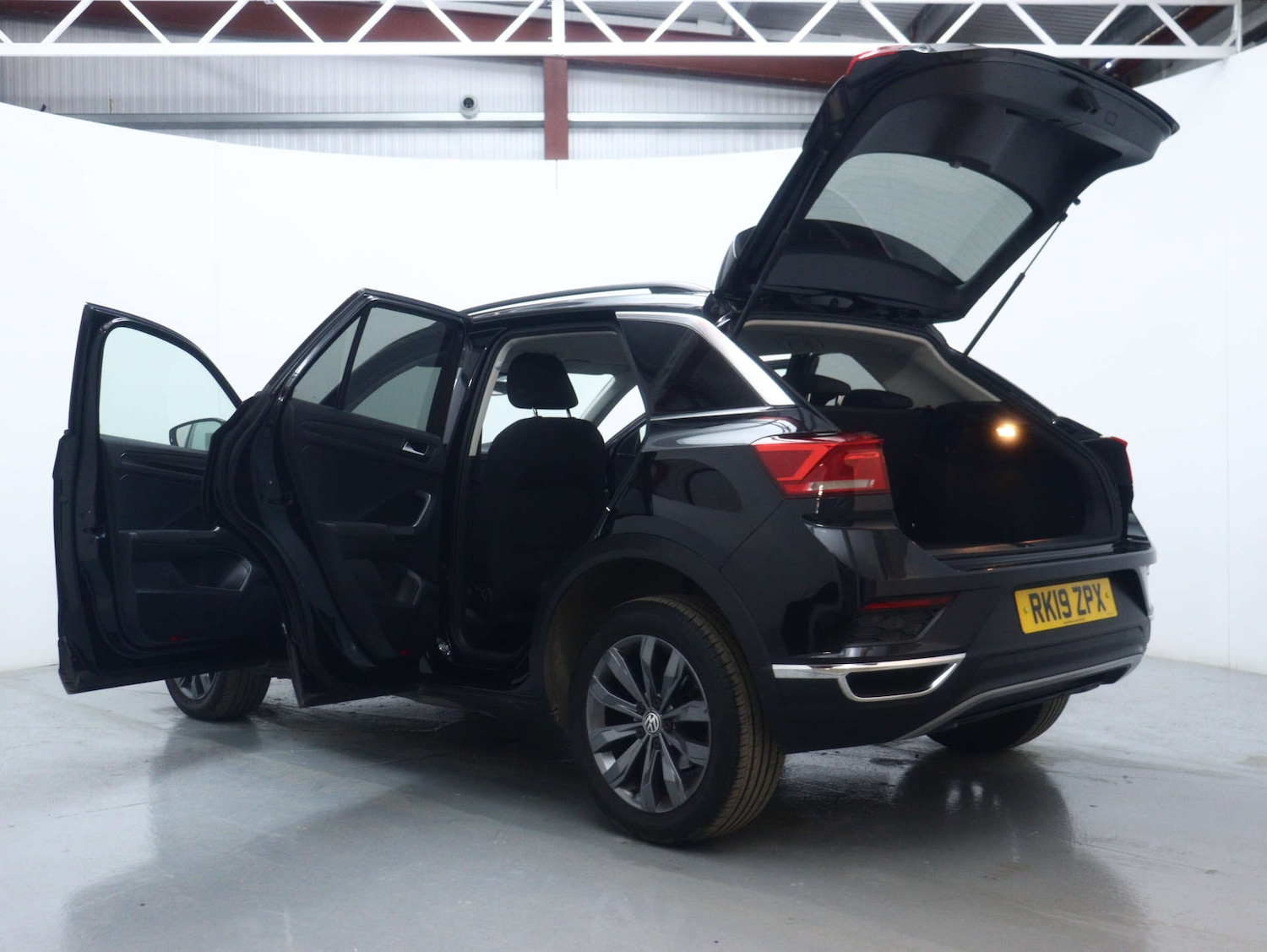 Used Volkswagen T-Roc 2019 for sale - 78122073: Photo 56