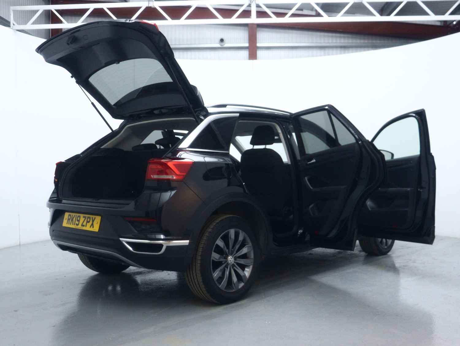 Used Volkswagen T-Roc 2019 for sale - 78122073: Photo 58