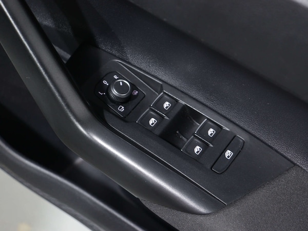 Used Volkswagen Polo 2022 for sale - 76046410: Photo 38