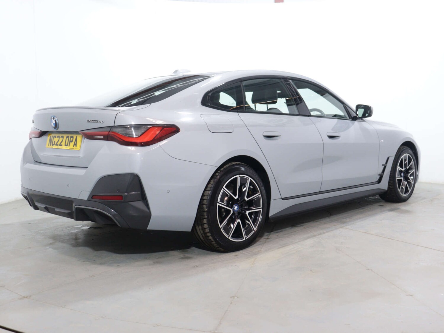 Used BMW i4 2022 for sale - 76065846: Photo 10