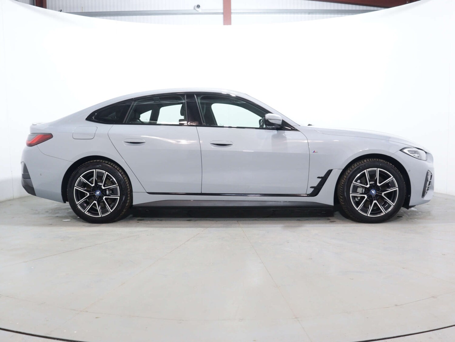 Used BMW i4 2022 for sale - 76065846: Photo 11