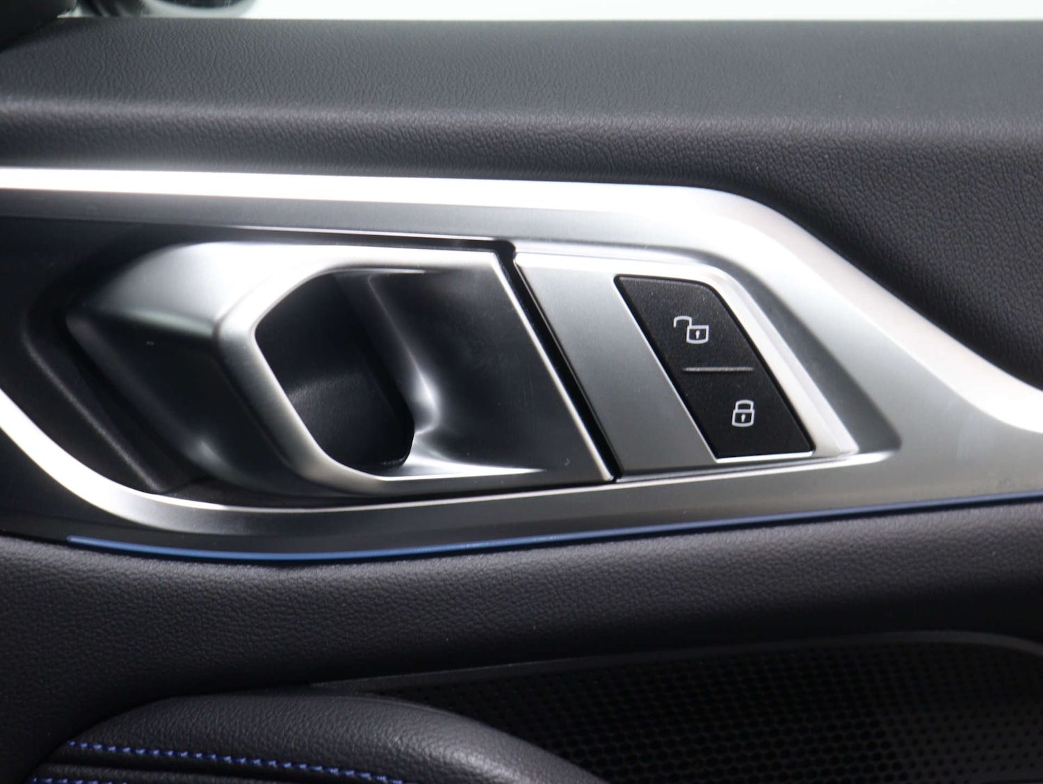 Used BMW i4 2022 for sale - 76065846: Photo 44
