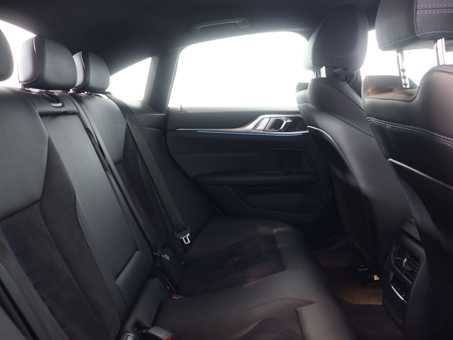 Used BMW i4 2022 for sale - 76065846: Photo 55
