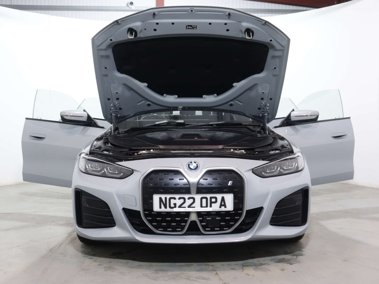 Used BMW i4 2022 for sale - 76065846: Photo 60