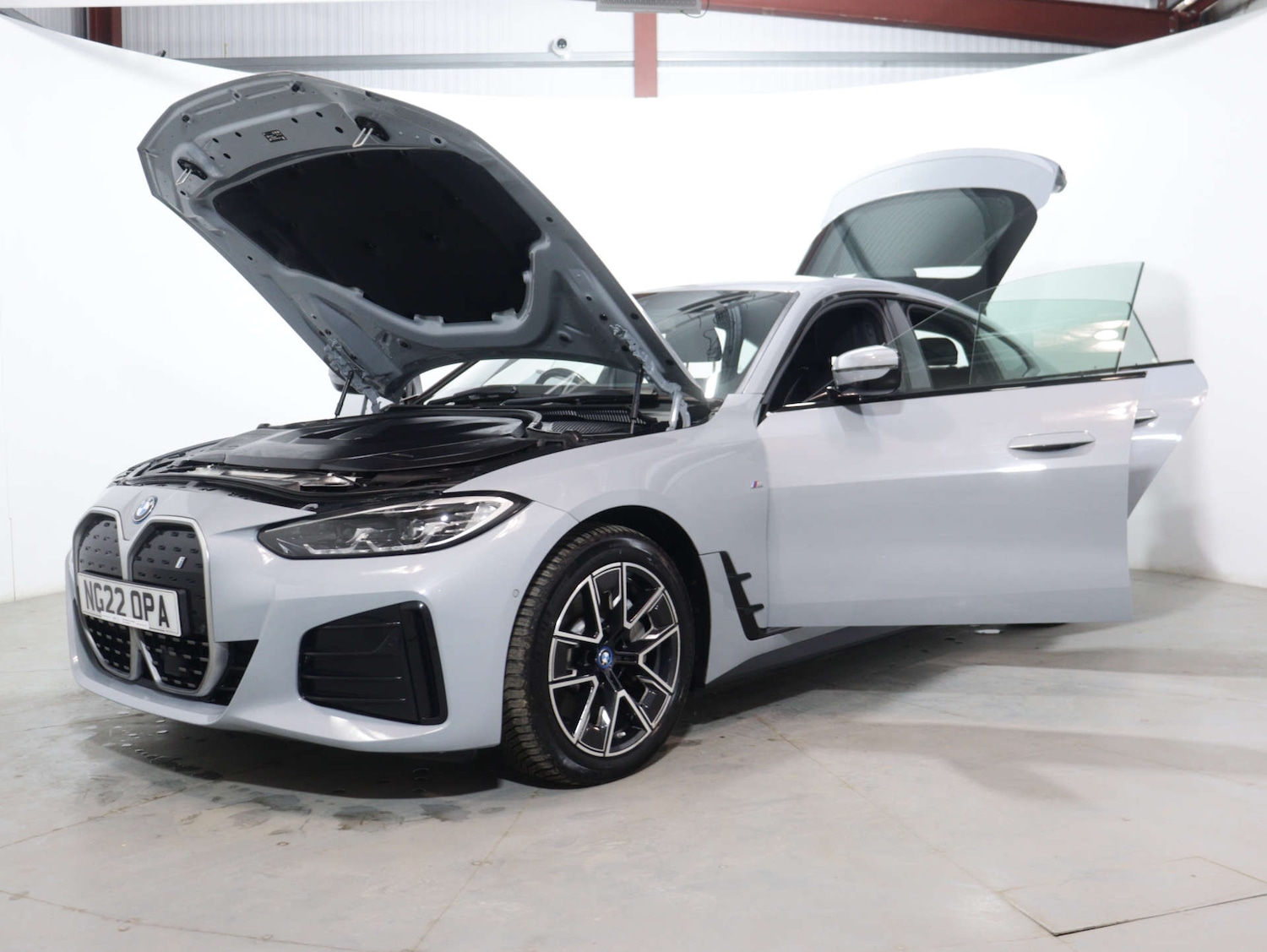 Used BMW i4 2022 for sale - 76065846: Photo 61