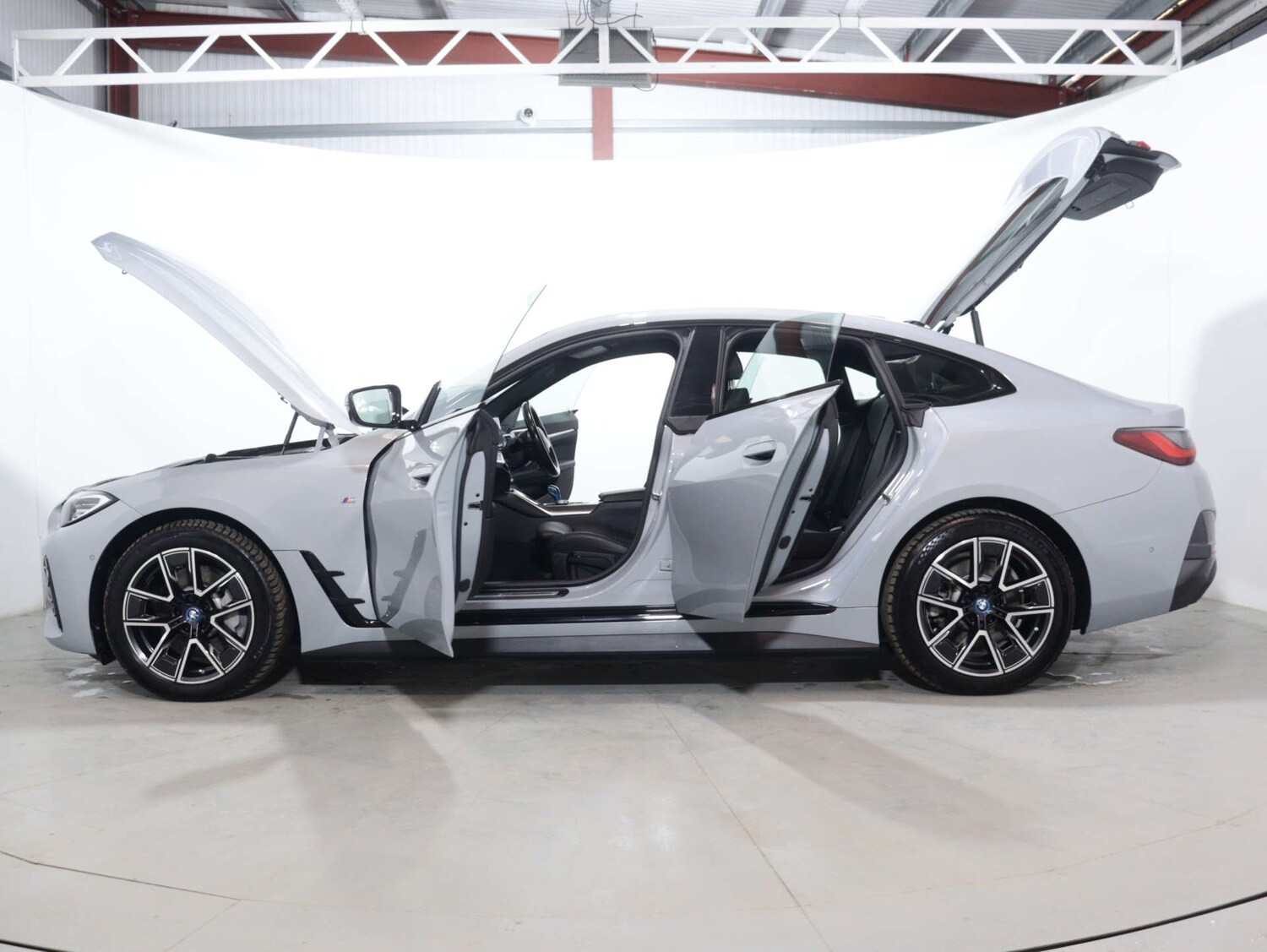 Used BMW i4 2022 for sale - 76065846: Photo 62